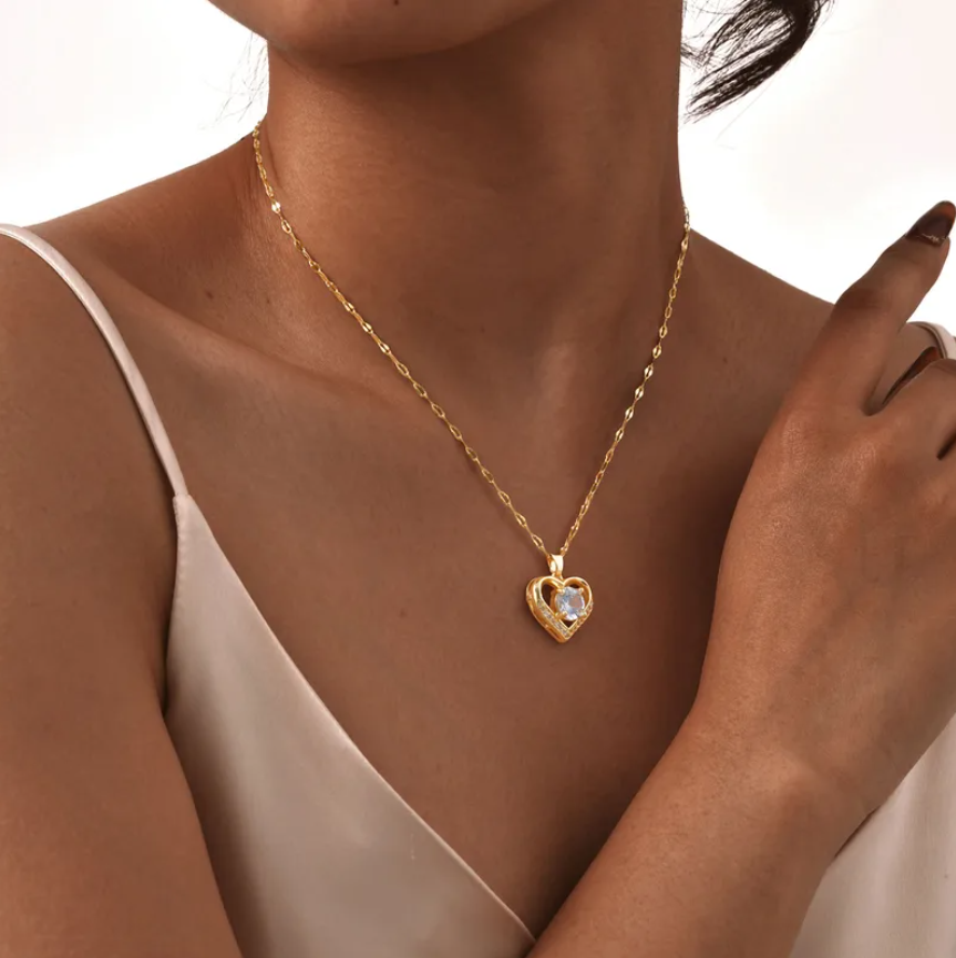 Lucie – Elegancka biżuteria w kształcie serca dla wyjątkowych kobiet