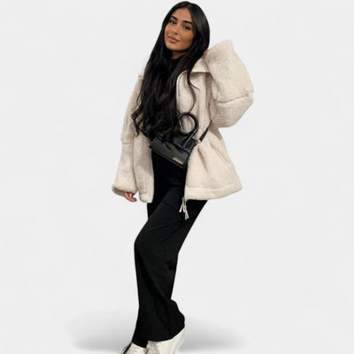 Karla – Miękki teddy płaszcz