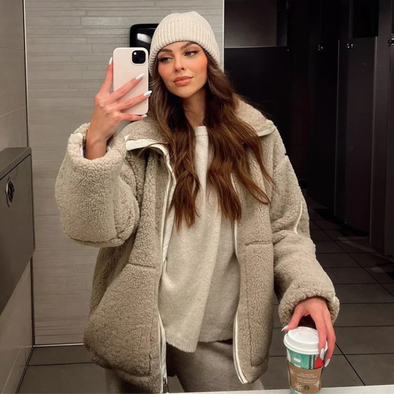 Karla – Miękki teddy płaszcz