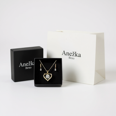 Lucie – Elegancka biżuteria w kształcie serca dla wyjątkowych kobiet